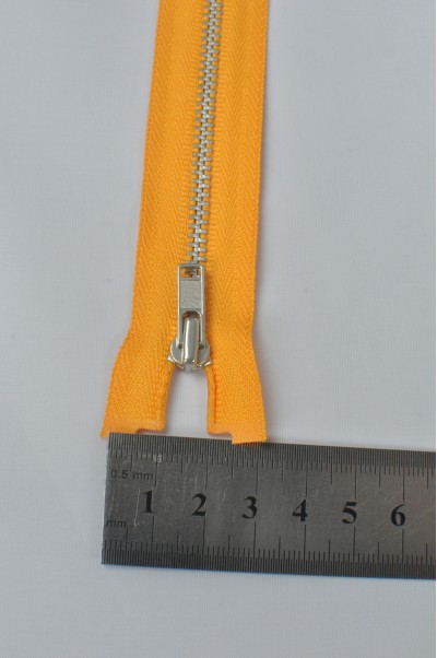 ZIP078  3號拉鏈  銀白色開尾拉鏈  單頭金屬拉鏈  不設單獨拉鍊訂購 正面照